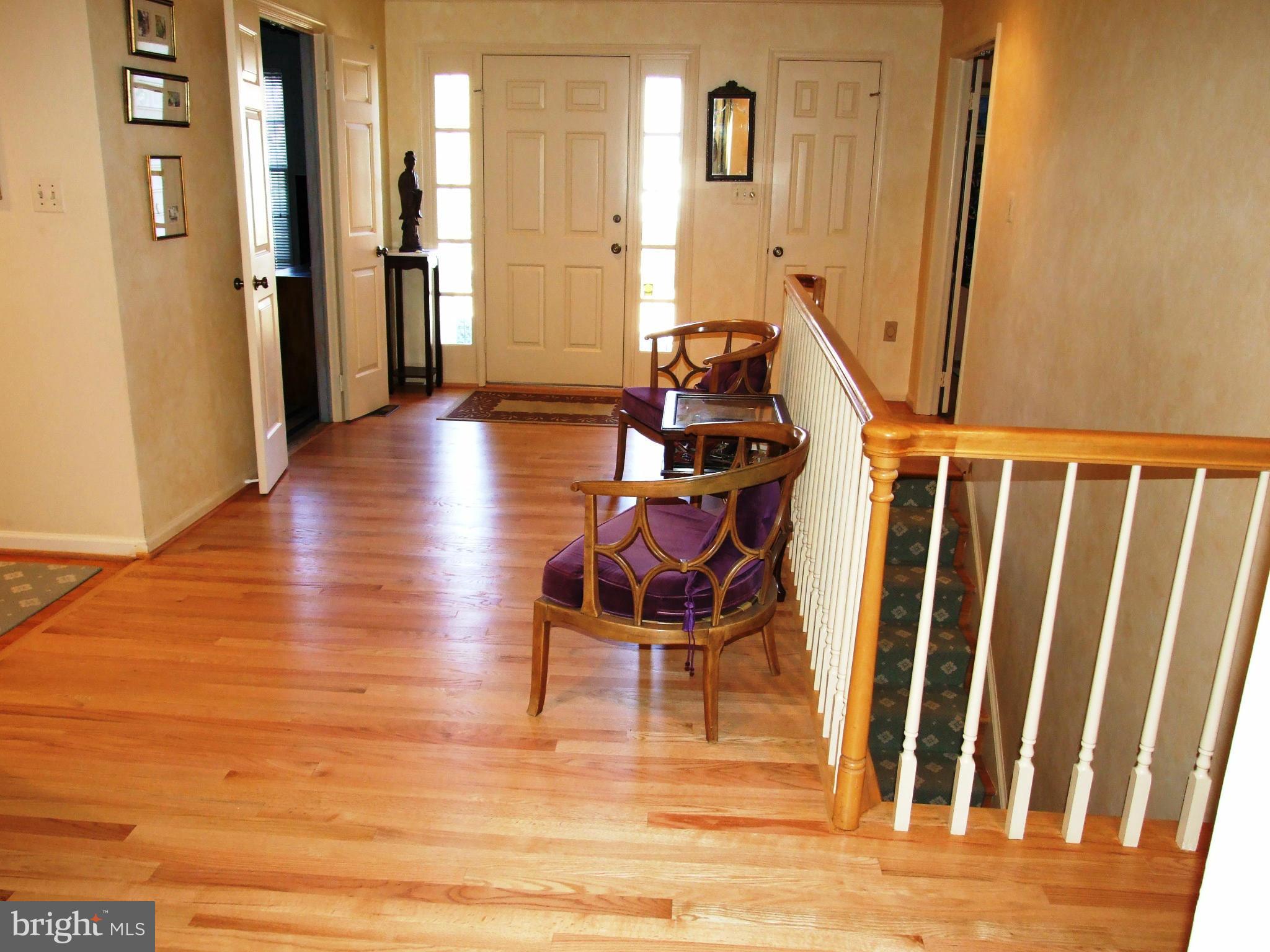 9320 Reach Road Potomac, MD 20854 - Photo 3 of 30 Interior (General)