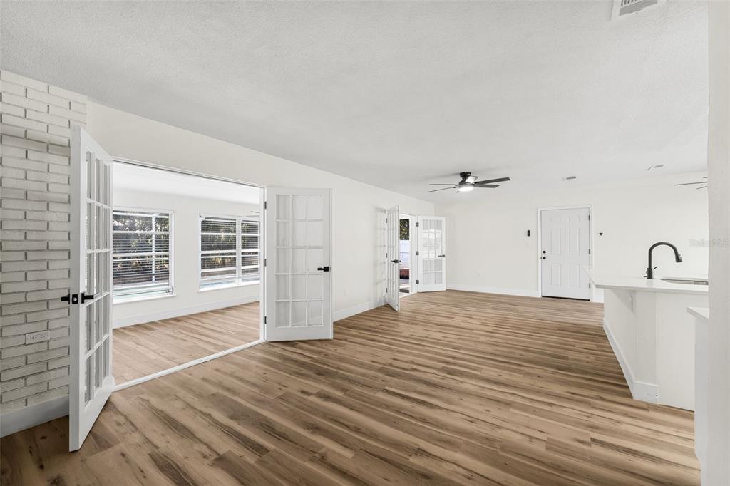 1925 Southwest 42nd Avenue Gainesville, FL 32608 - Photo 5 of 35