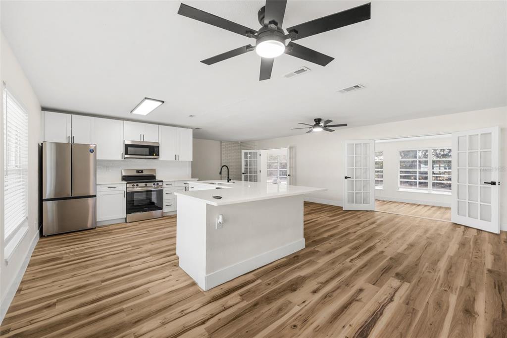 1925 Southwest 42nd Avenue Gainesville, FL 32608 - Photo 8 of 35