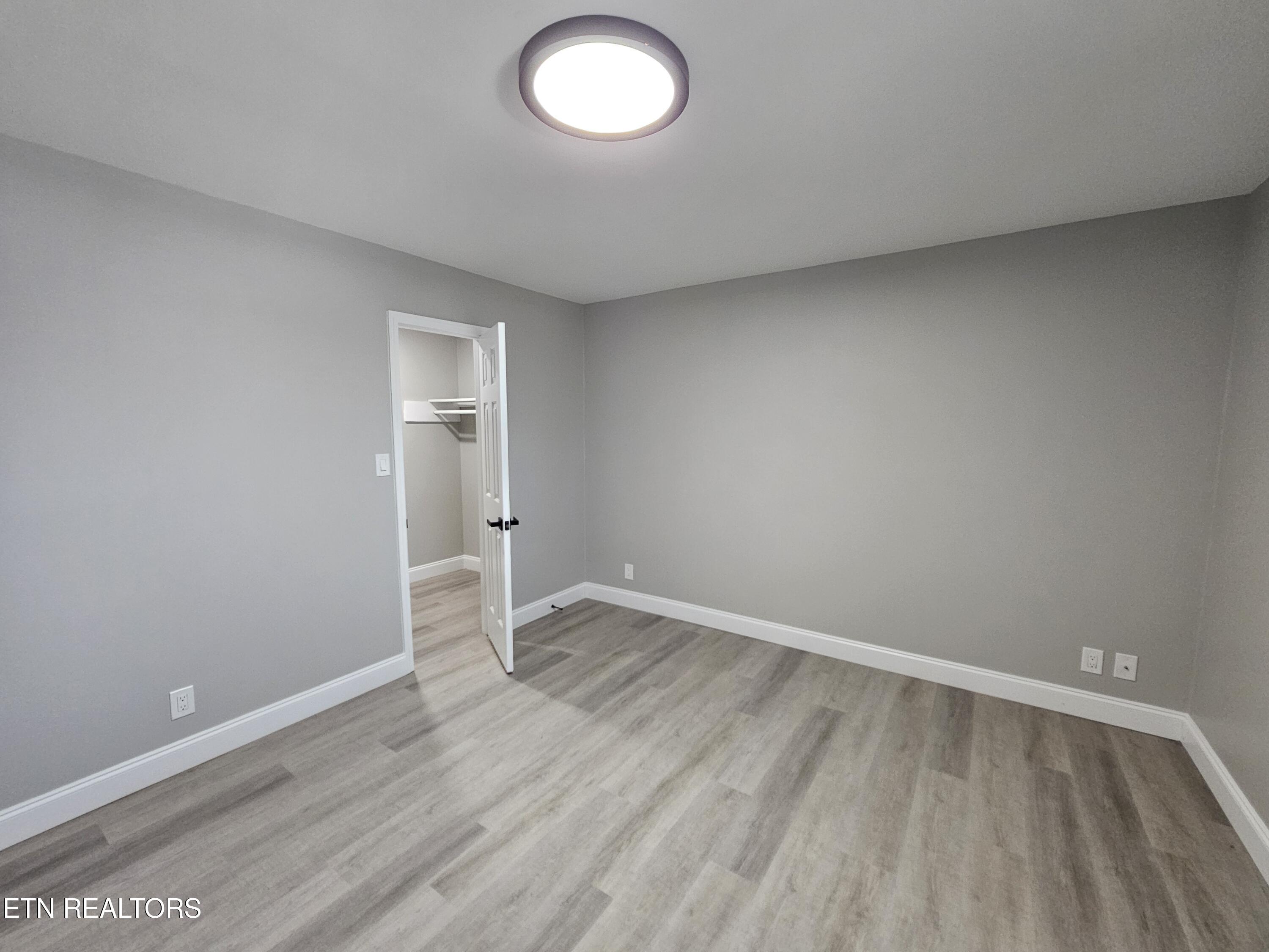 116 Chestnut Hill Road Oak Ridge, TN 37830 - Photo 29 of 55 20251123_151149