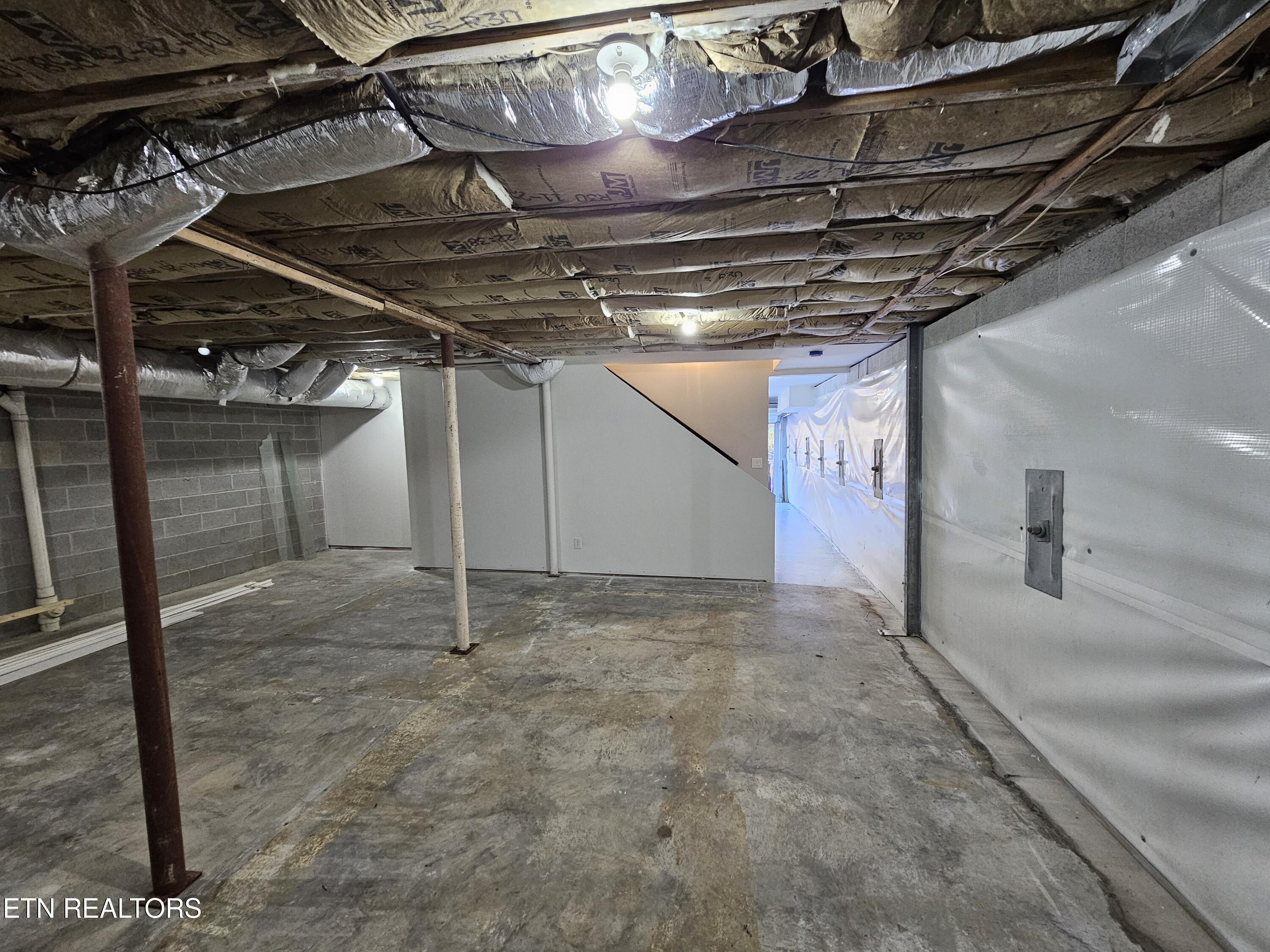 116 Chestnut Hill Road Oak Ridge, TN 37830 - Photo 43 of 55 20251123_152949