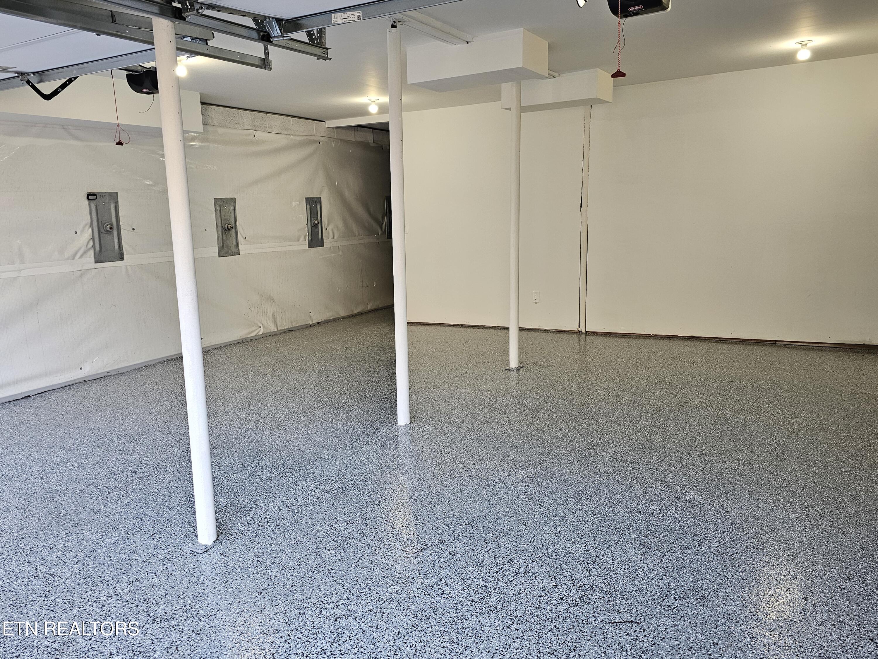 116 Chestnut Hill Road Oak Ridge, TN 37830 - Photo 44 of 55 20251123_152900