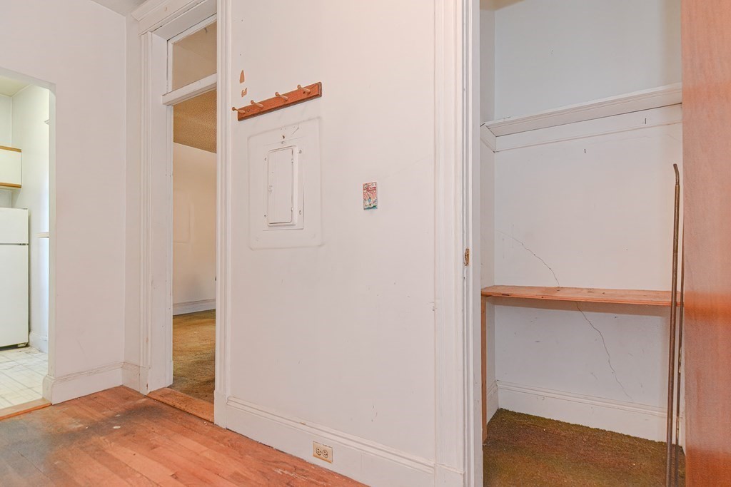 22 Orkney Road, Unit 5 Boston, MA 02135 - Photo 9 of 42 a view of front door