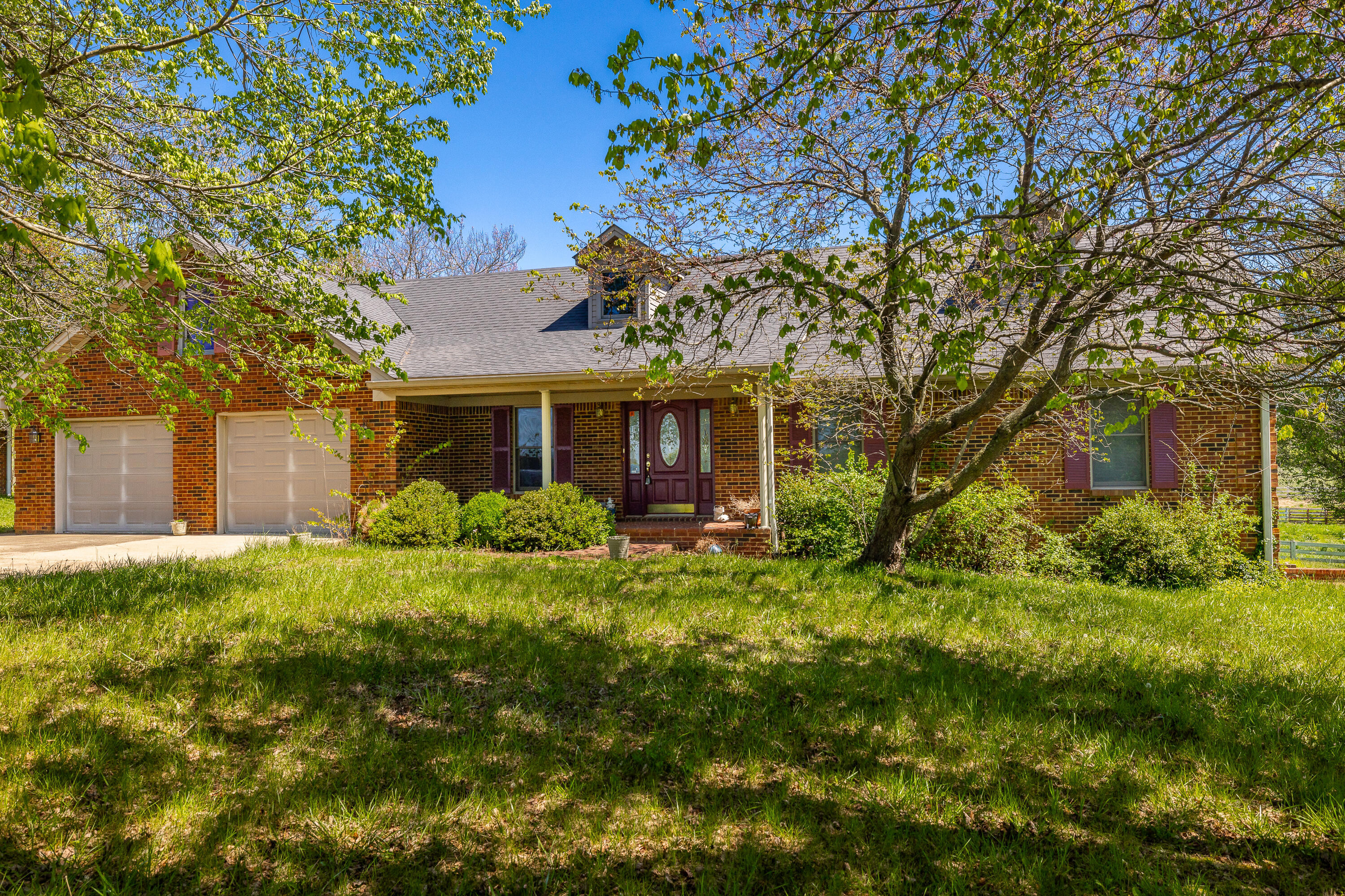 1646 High Bridge Road Lancaster, KY 40444 - Photo 3 of 48 1-2
