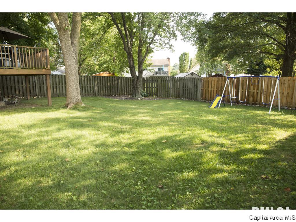 205 Westbrook Drive Springfield, IL 62702 - Photo 17 of 25 Gallery Image 17