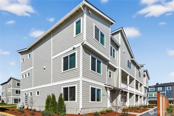 $619,950 | 9811 31st Avenue Southeast, Unit C3, Everett, WA 98208