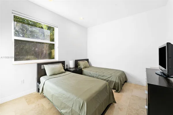 $6,200,000 | 1490 Cleveland Road, Miami Beach, FL 33141