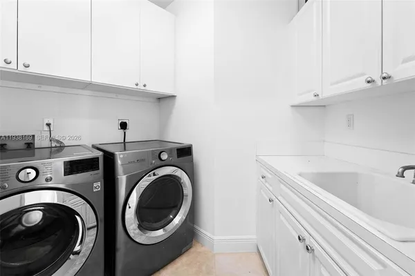 $6,200,000 | 1490 Cleveland Road, Miami Beach, FL 33141