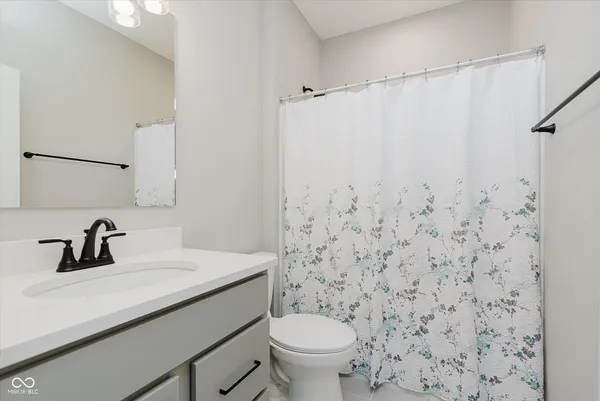 $3,000 | 15099 Covebrook Lane, Fishers, IN 46040