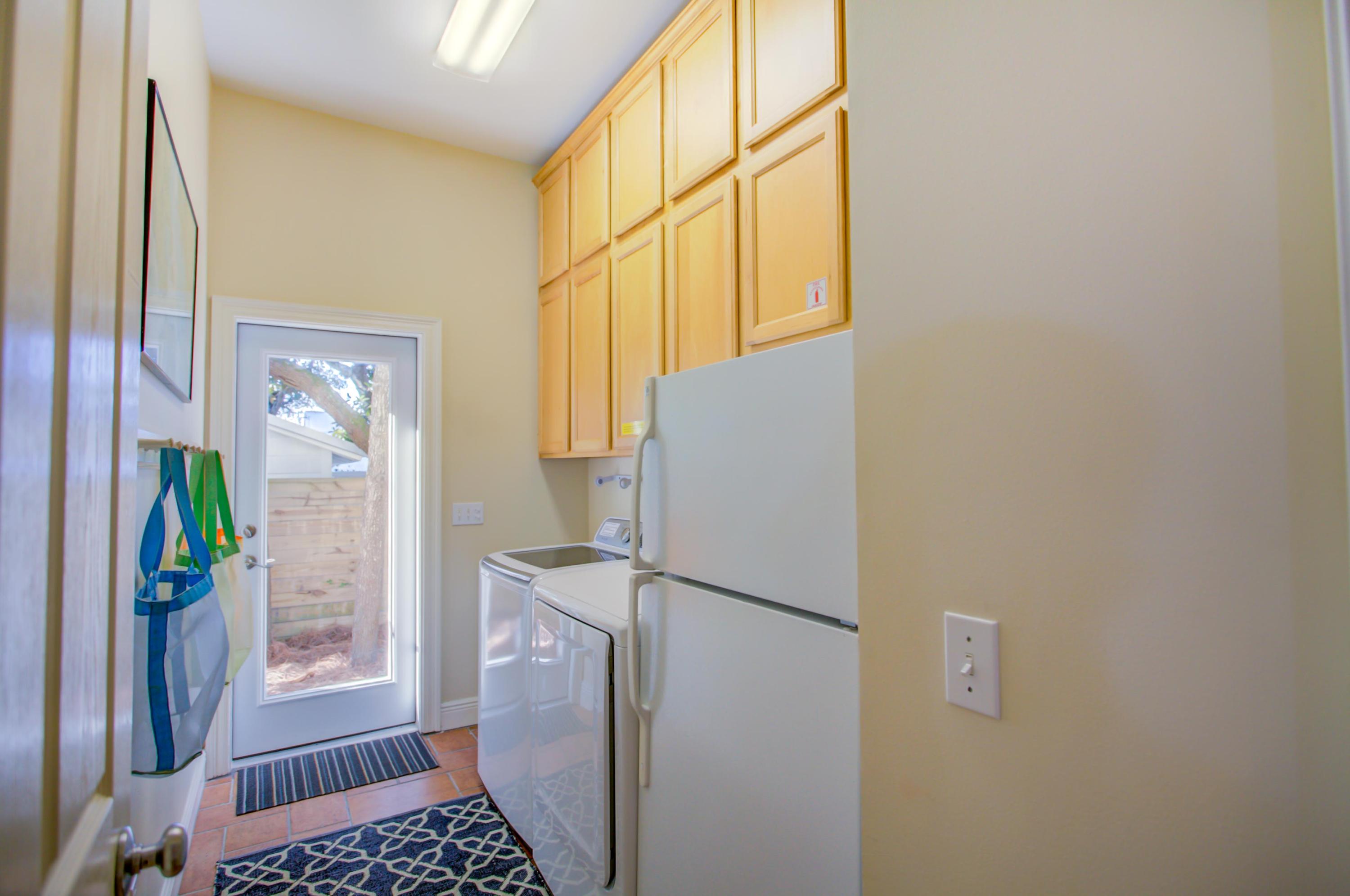 32 Hickory Street Santa Rosa Beach, FL 32459 - Photo 33 of 43 a kitchen with a refrigerator and a stove