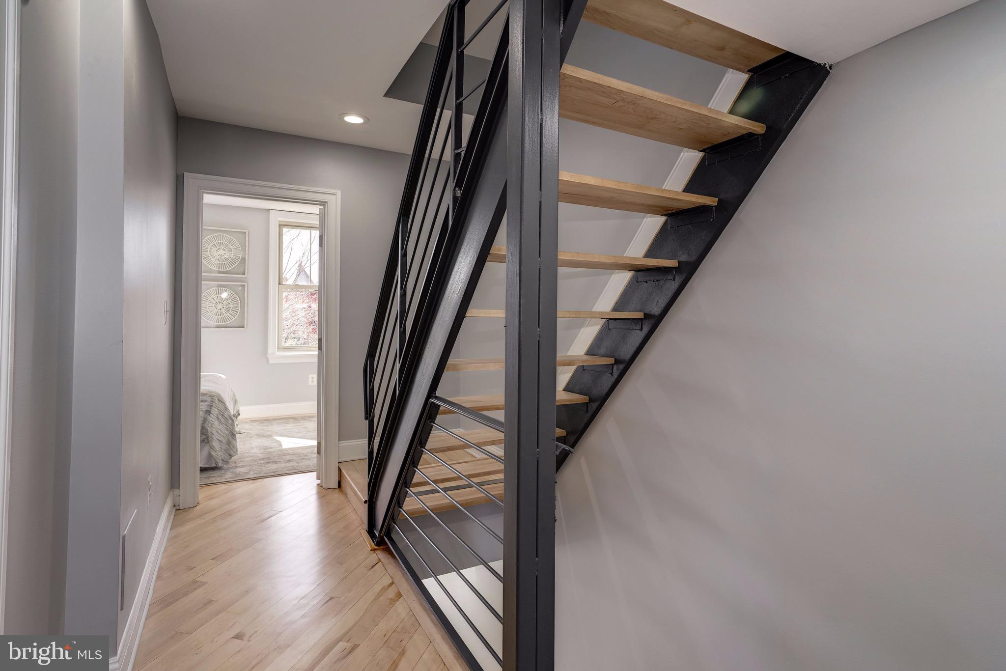 1623 New Jersey Avenue Northwest Washington, DC 20001 - Photo 10 of 22 Stairs to the top floor.