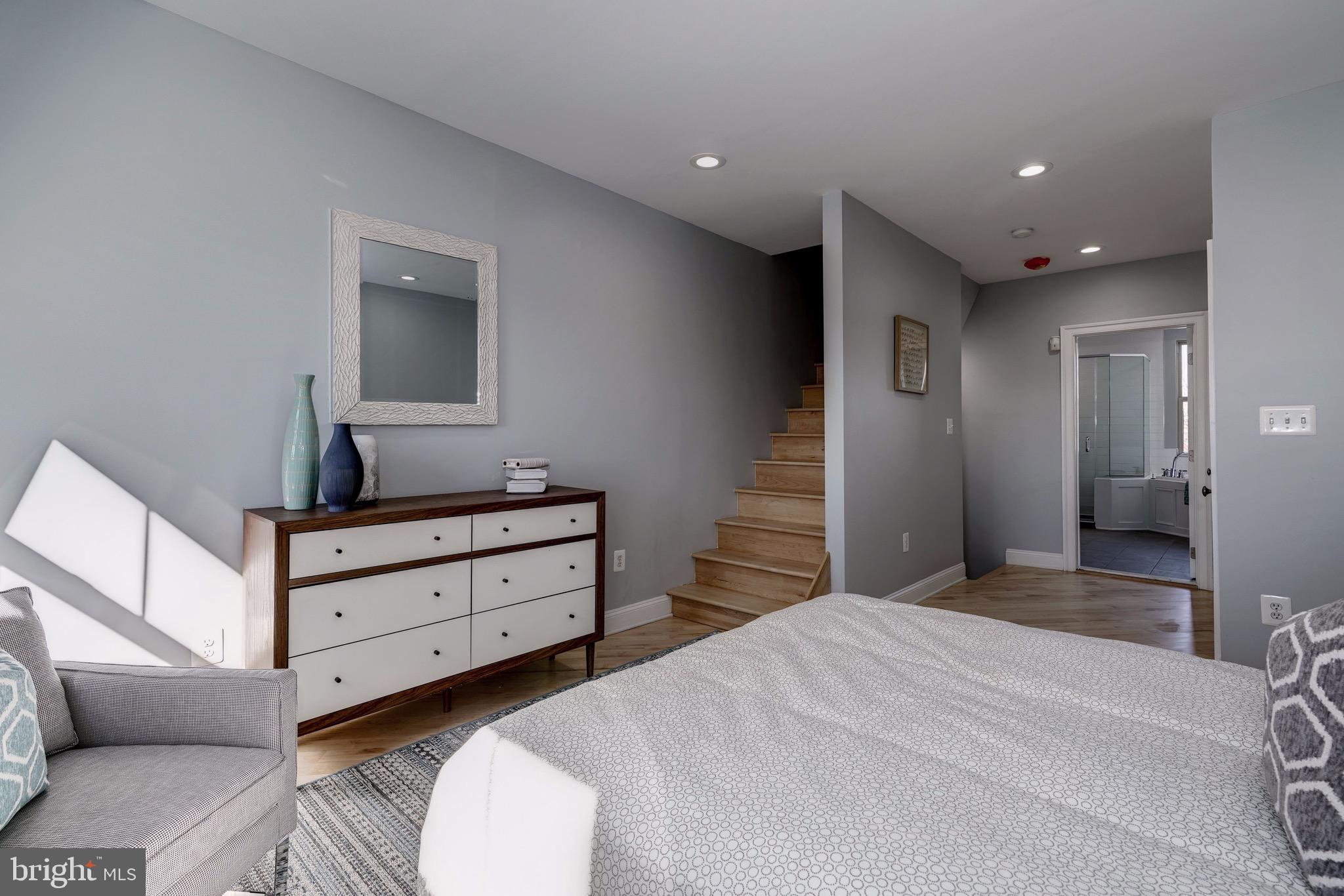 1623 New Jersey Avenue Northwest Washington, DC 20001 - Photo 12 of 22 View from the windows. Stairs to roof deck.