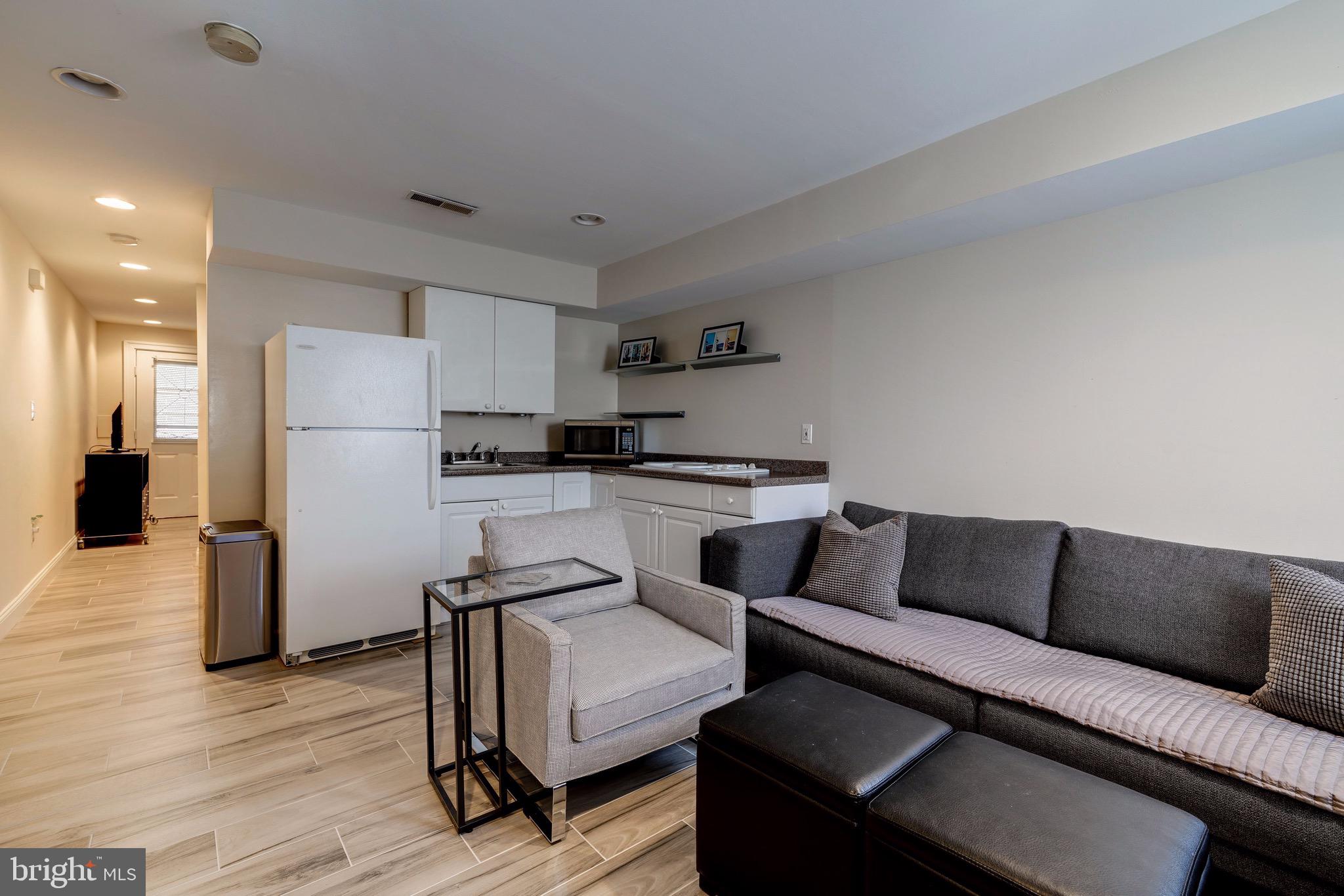 1623 New Jersey Avenue Northwest Washington, DC 20001 - Photo 17 of 22 Lower level rental unit. Ready for Airbnb!