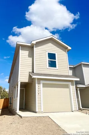 $1,450 | 10914 Presa Way, San Antonio, TX 78223