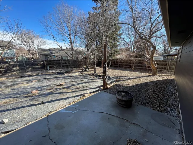 $2,195 | 2318 Lincoln Street, Longmont, CO 80501