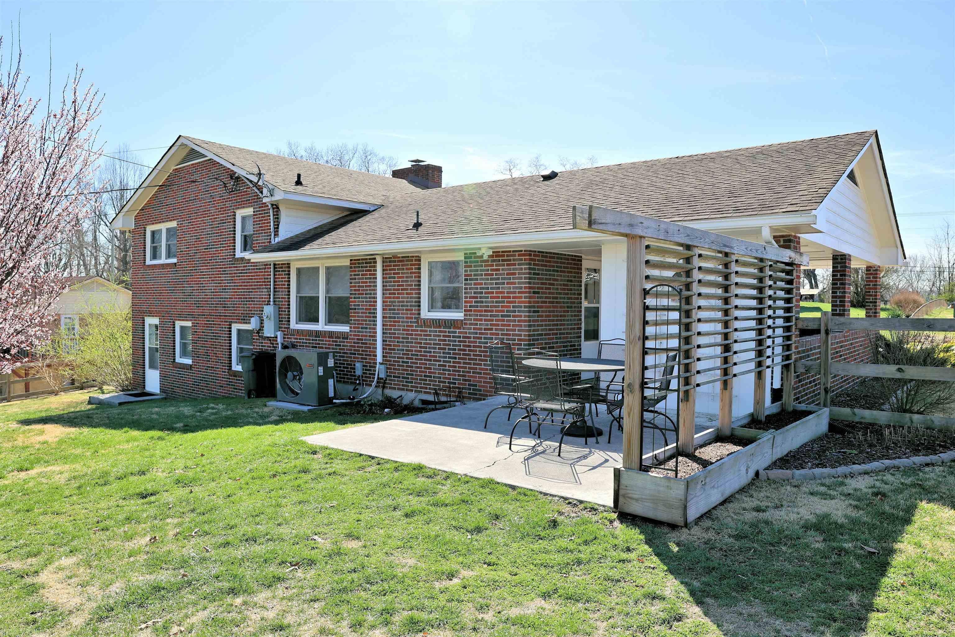 7826 Brandon Road Radford, VA 24141 - Photo 44 of 44 Gallery Image 44