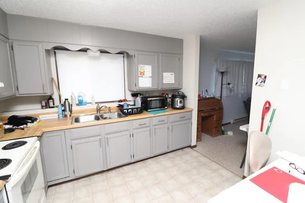 $305,000 | 446 4th Street, Walcott, ND 58077