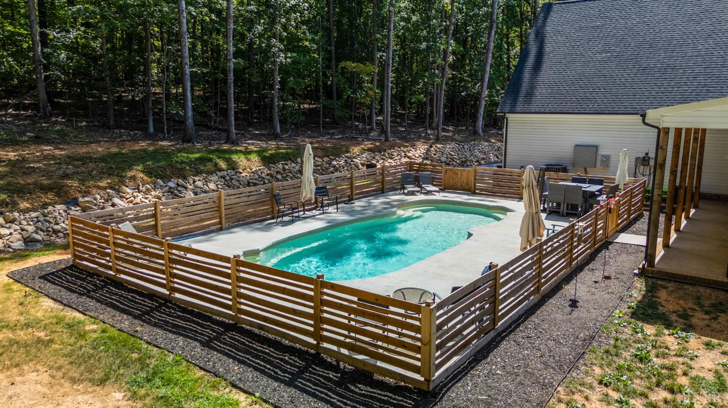 211 Dove Drive Rustburg, VA 24588 - Photo 9 of 98