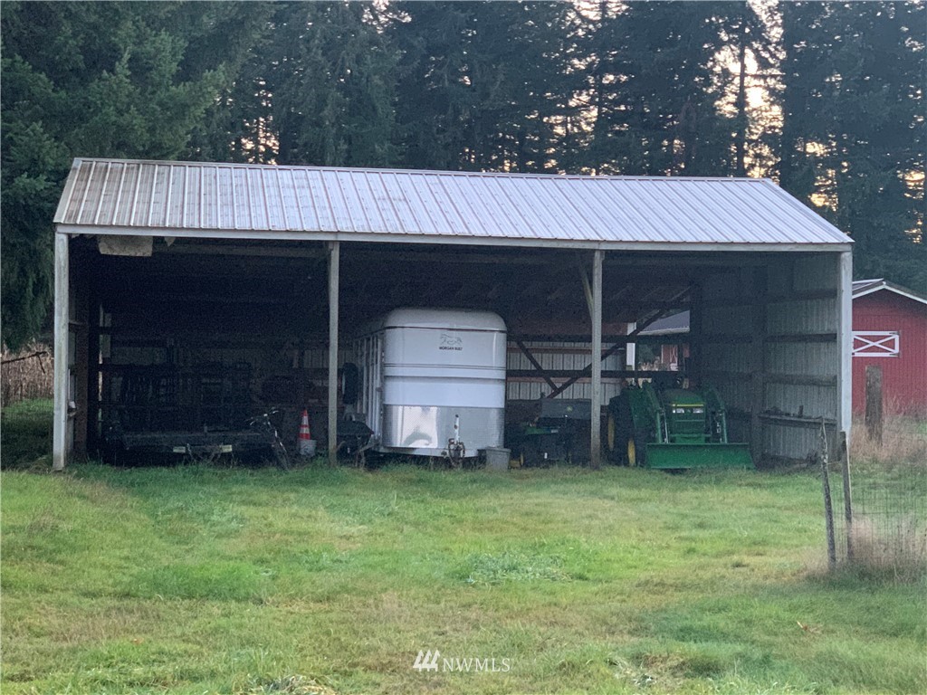 9318 Tilley Road Southwest Olympia, WA 98512 - Photo 6 of 10 Gallery Image 6