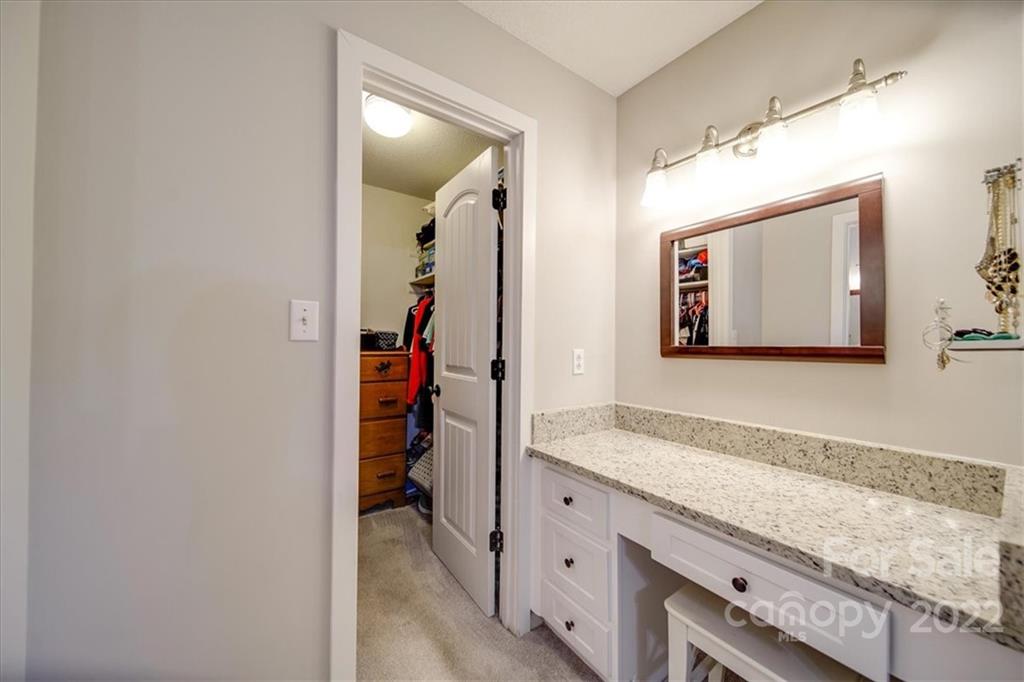 4921 Pine Ridge Road Charlotte, NC 28226 - Photo 28 of 47 Gallery Image 28