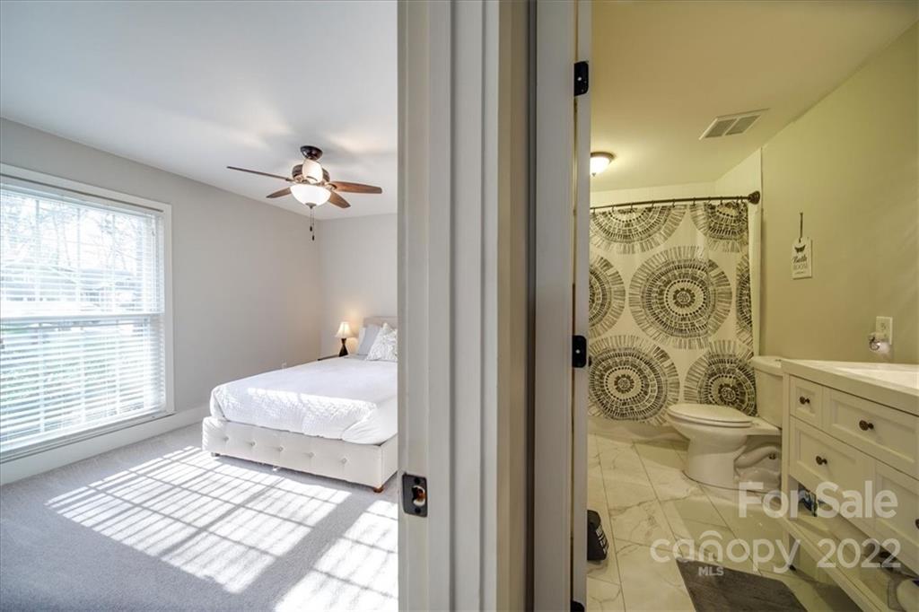 4921 Pine Ridge Road Charlotte, NC 28226 - Photo 32 of 47 Gallery Image 32