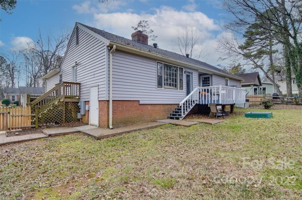4921 Pine Ridge Road Charlotte, NC 28226 - Photo 37 of 47 Gallery Image 37