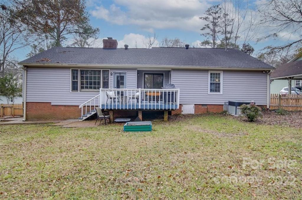 4921 Pine Ridge Road Charlotte, NC 28226 - Photo 38 of 47 Gallery Image 38