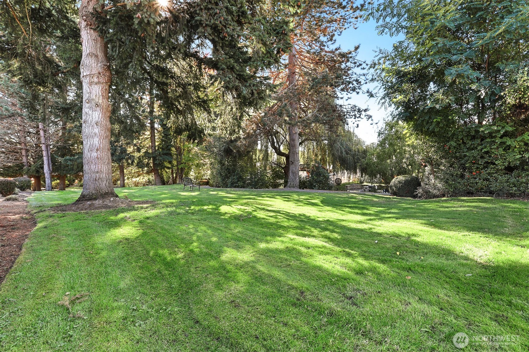 922 240th Place Southwest Bothell, WA 98021 - Photo 35 of 40