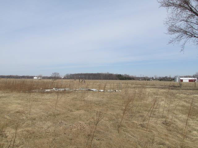 10135 Jackman Road Temperance, MI 48182 - Photo 4 of 5 20398606-3.JPG