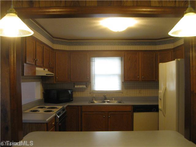 4822 Millers Mill Road Trinity, NC 27370 - Photo 8 of 14 Kitchen.