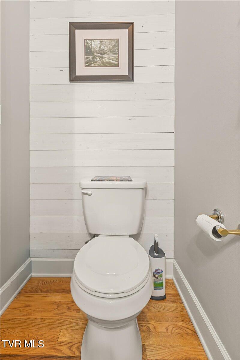 1 Deercreek Drive Kingsport, TN 37660 - Photo 21 of 58 22-128A6597
