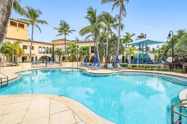 $8,300 | 3015 Northeast 208th Street, Unit 3015, Aventura, FL 33180