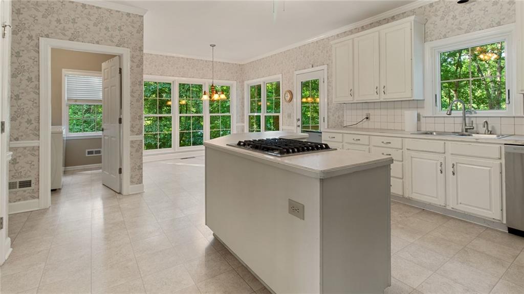 3385 Summit Trail Cumming, GA 30041 - Photo 10 of 29
