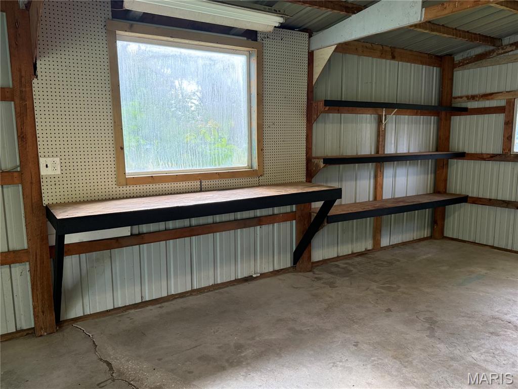 940 East First Street Beckemeyer, IL 62219 - Photo 7 of 26 Gallery Image 7