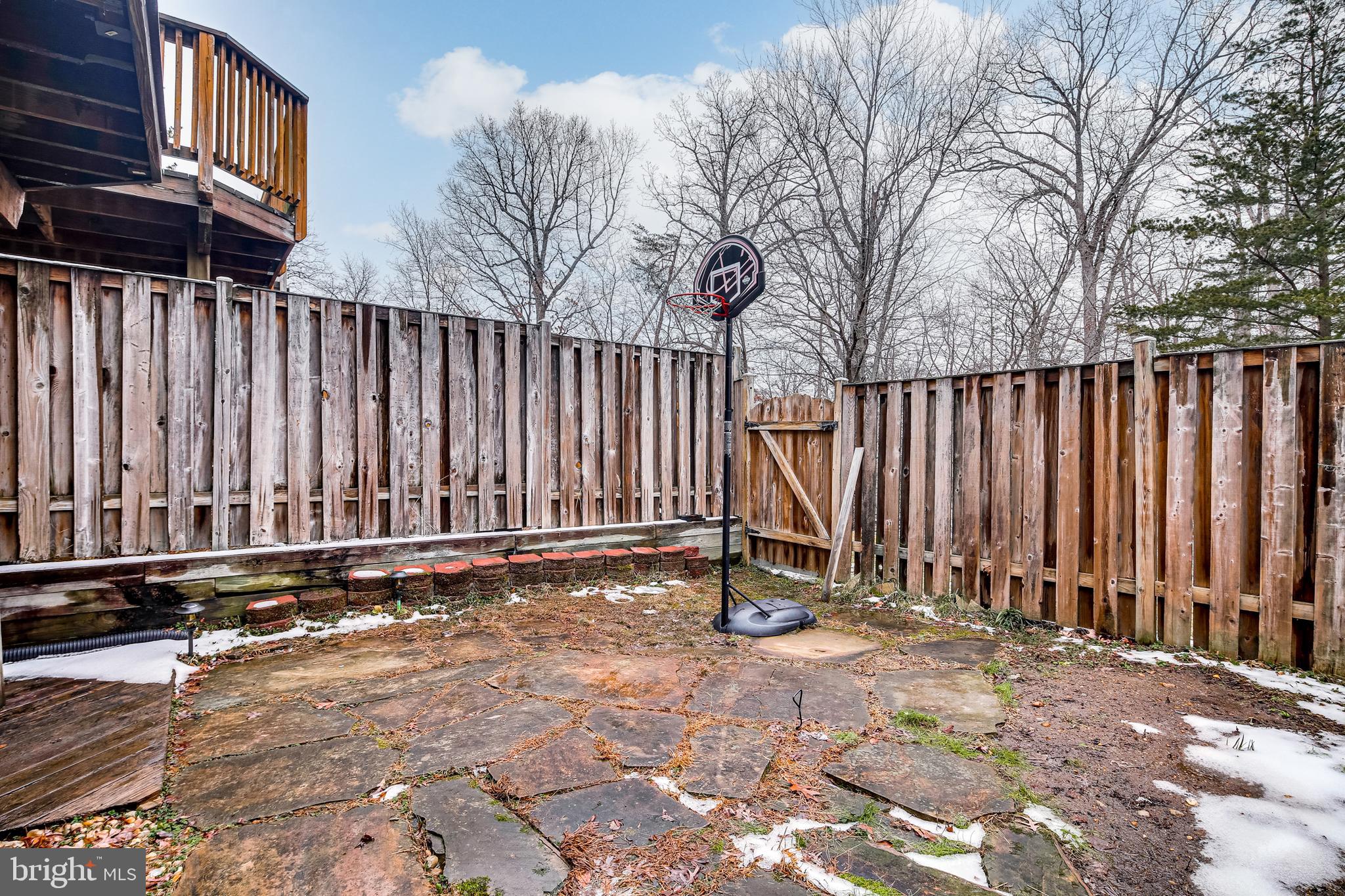 14637 Cambridge Circle Laurel, MD 20707 - Photo 34 of 40 FENCED YARD