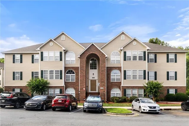 $174,900 | 533 Mill Pond Drive, Winston-Salem, NC 27106