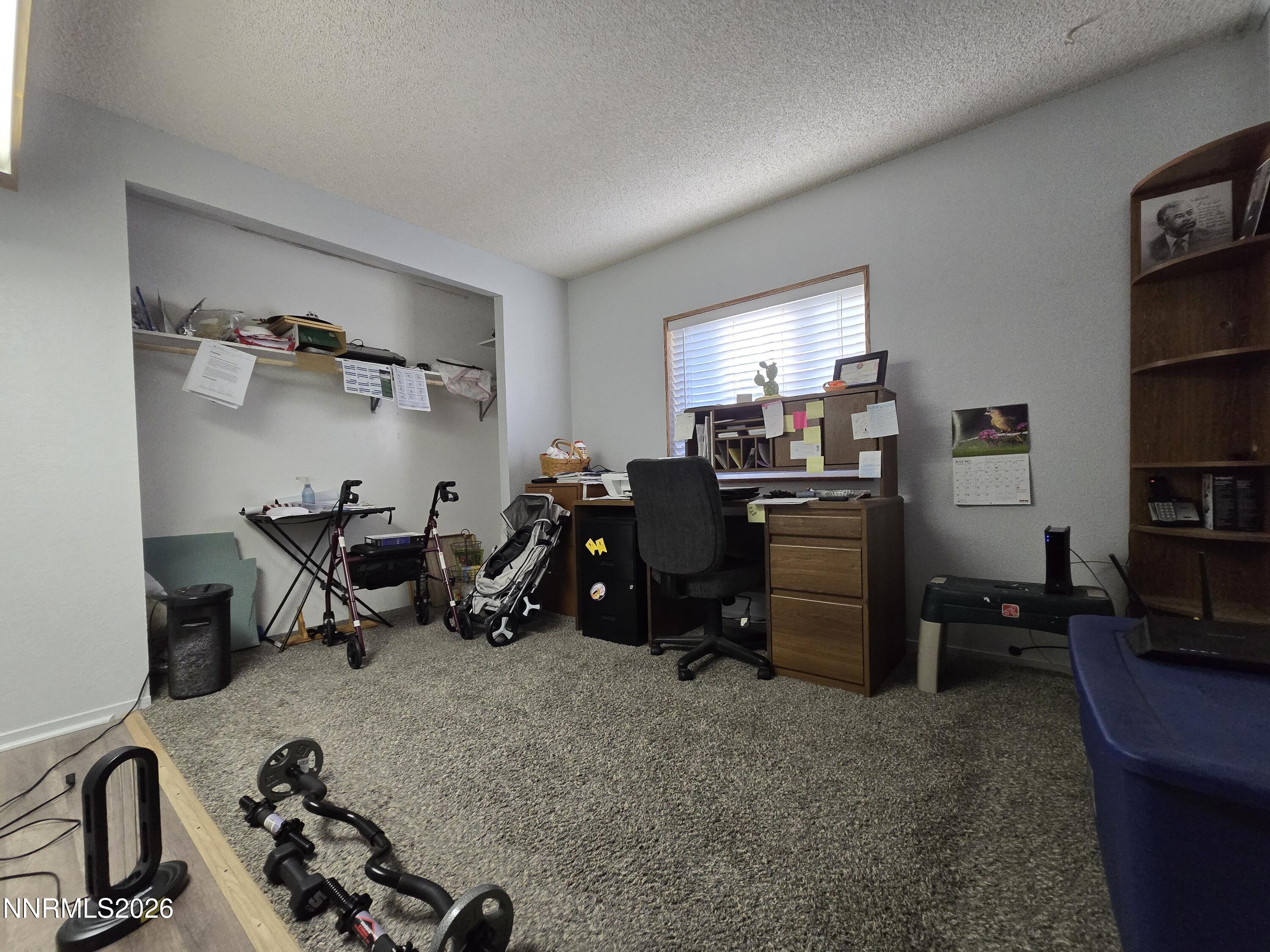 3900 Puffin Street Reno, NV 89508 - Photo 13 of 29 20260612_193223