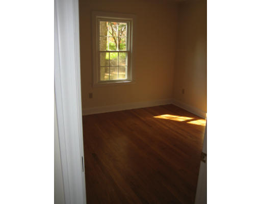 225 Stafford Road Wales, MA 01081 - Photo 17 of 29 Gallery Image 17