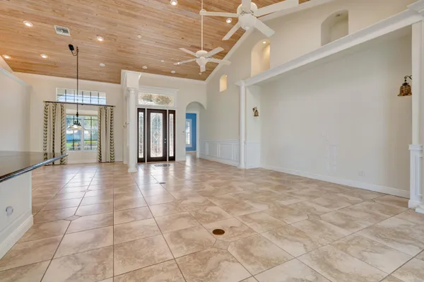 $1,100,000 | 8431 Southeast Duncan Street, Hobe Sound, FL 33455