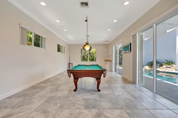 $1,100,000 | 8431 Southeast Duncan Street, Hobe Sound, FL 33455