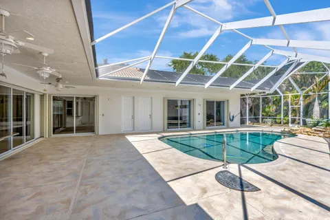 $1,100,000 | 8431 Southeast Duncan Street, Hobe Sound, FL 33455