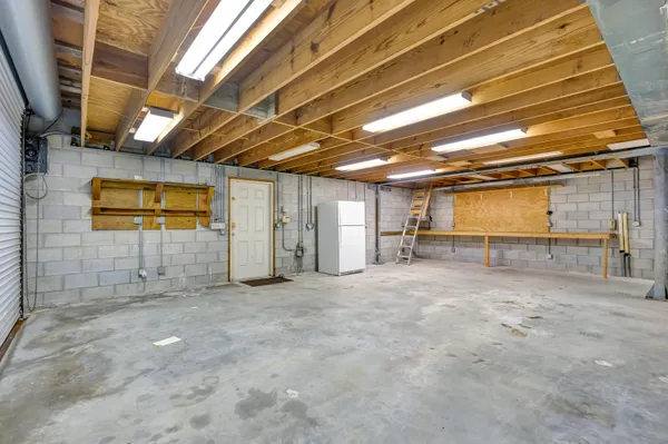 $1,100,000 | 8431 Southeast Duncan Street, Hobe Sound, FL 33455