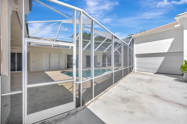 $1,100,000 | 8431 Southeast Duncan Street, Hobe Sound, FL 33455