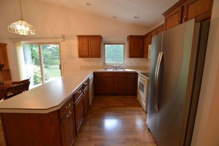 1304 Terra Road Traverse City, MI 49686 - Photo 8 of 48 1865002-7.JPG
