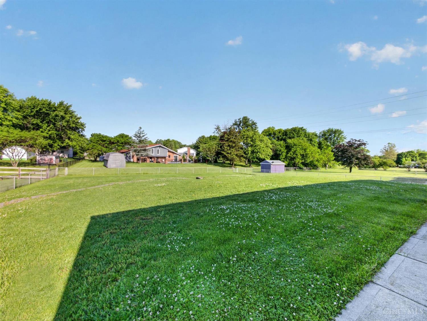8713 Cox Road West Chester, OH 45069 - Photo 47 of 49
