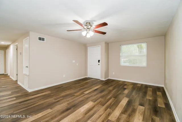 $1,500 | 1349 Eagle Cove Road North, Jacksonville, FL 32218