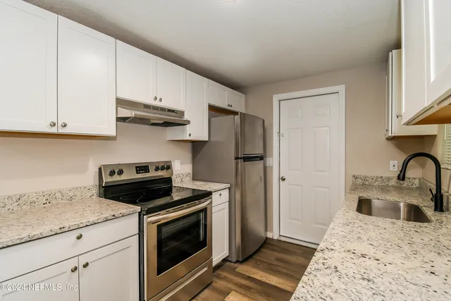 $1,500 | 1349 Eagle Cove Road North, Jacksonville, FL 32218