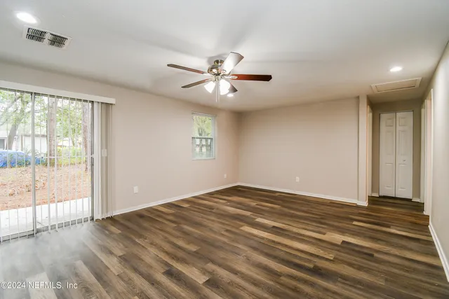 $1,500 | 1349 Eagle Cove Road North, Jacksonville, FL 32218