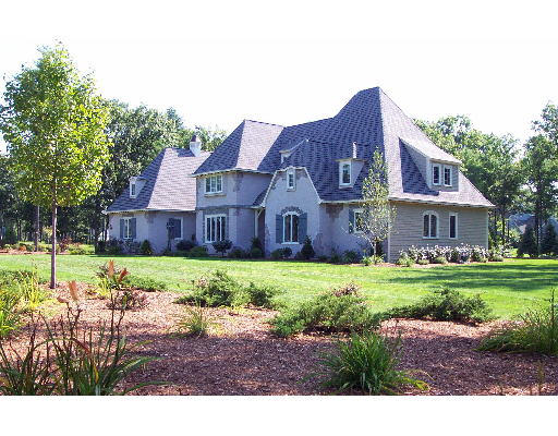 83 Fox Run Road Bolton, MA 01740 - Photo 1 of 1