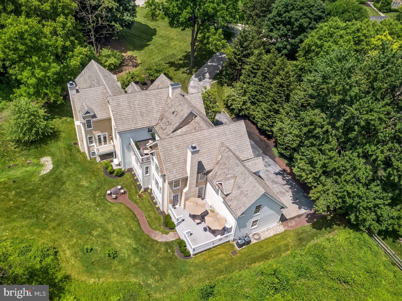 1425 Lanes End Villanova, PA 19085 - Photo 30 of 33